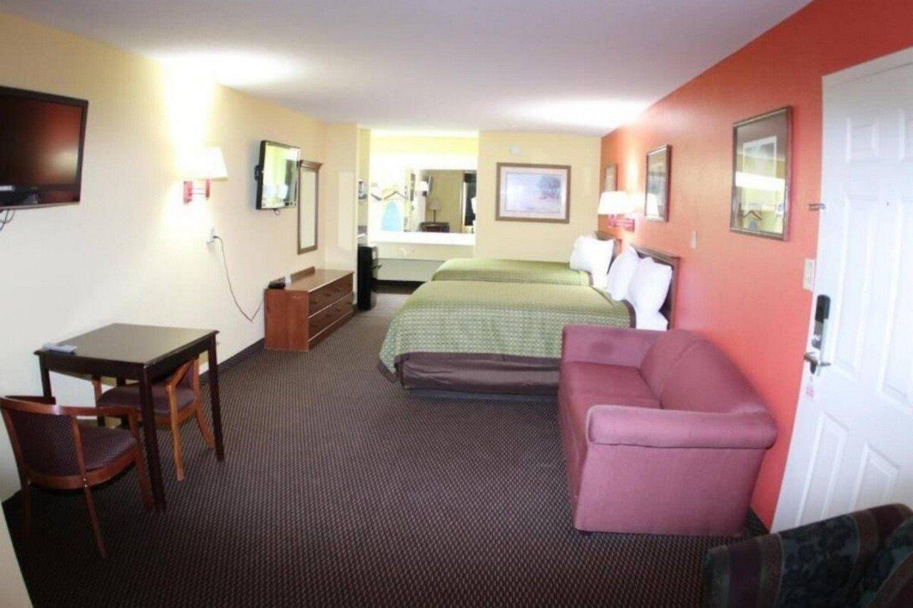 Budget Inn & Suites Hawkinsville Extérieur photo