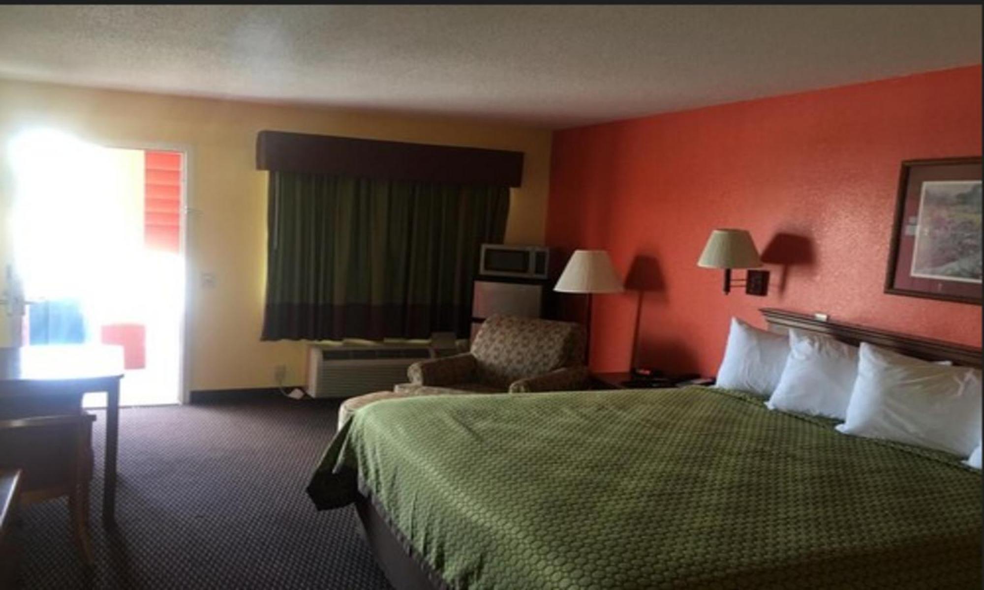 Budget Inn & Suites Hawkinsville Extérieur photo