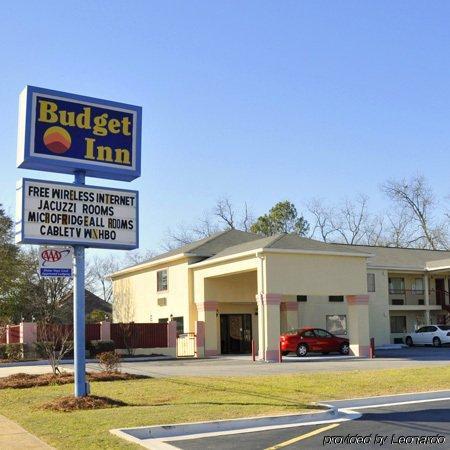 Budget Inn & Suites Hawkinsville Extérieur photo